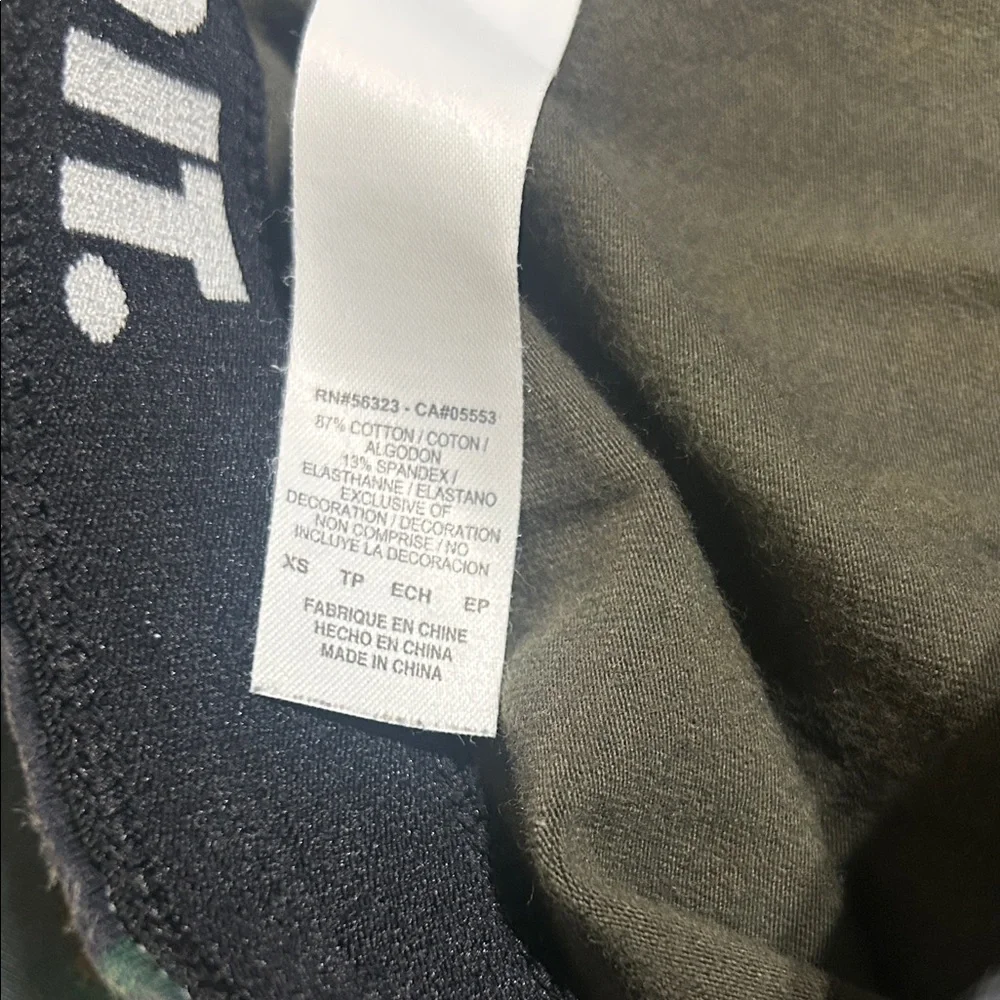 Nike Camo Leggings - Picture 9 of 9